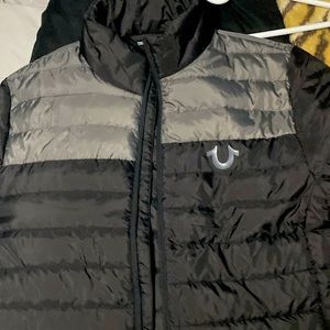 True religion puffer, Size Medium Used 1 time